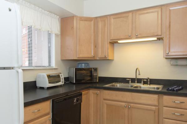 Runaway Bay Two Bedroom Apartment, Unit 147 Bradenton Beach Esterno foto